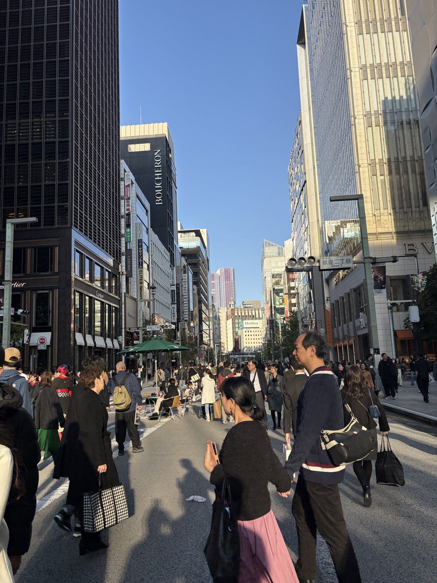 M_Moririy's tweet photo. Ginza walk. https://t.co/pTxq267V8M