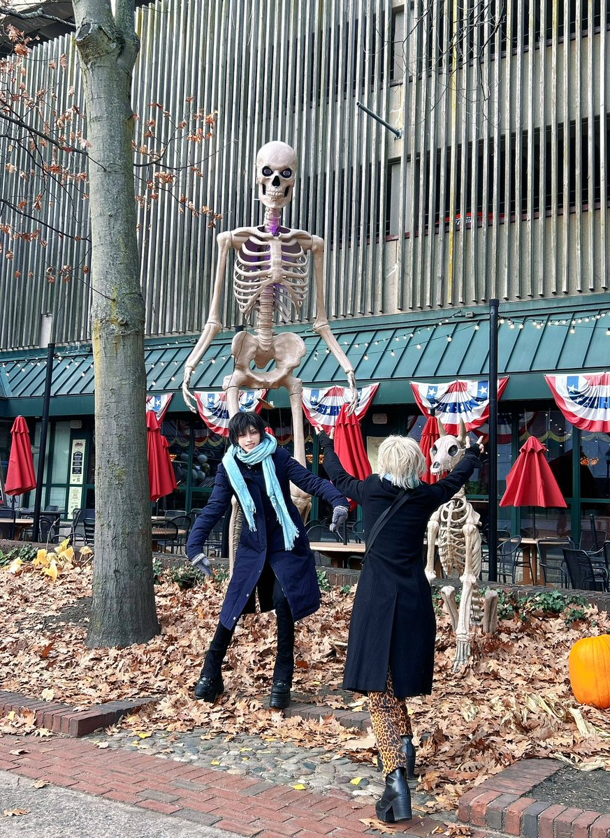 アメリカ🇺🇸で売れ線の巨大骸骨、魔女の街セイラムで初見‼️