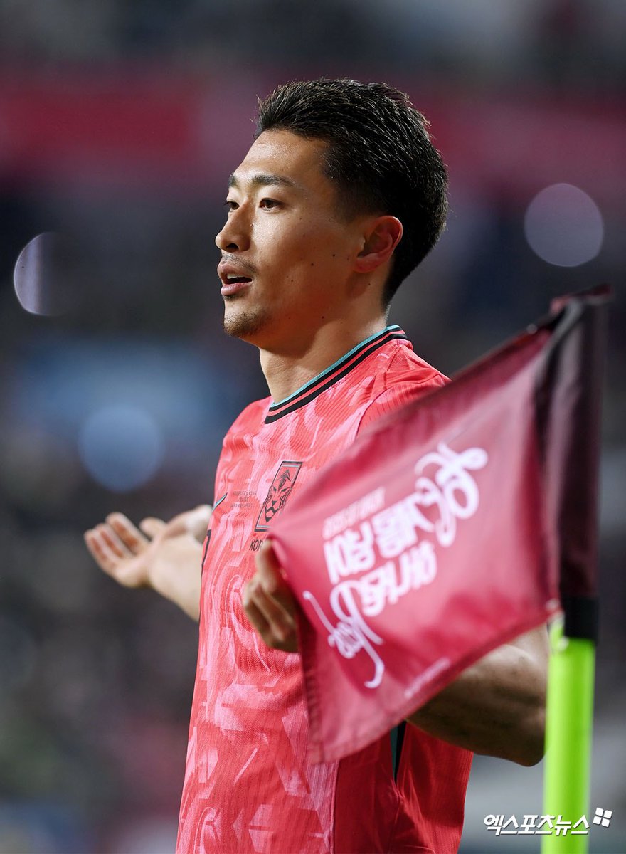 이거 규깍지 아니고 진짜로 너무 멋있잖아.....😭😭😭😭😭 개좋음