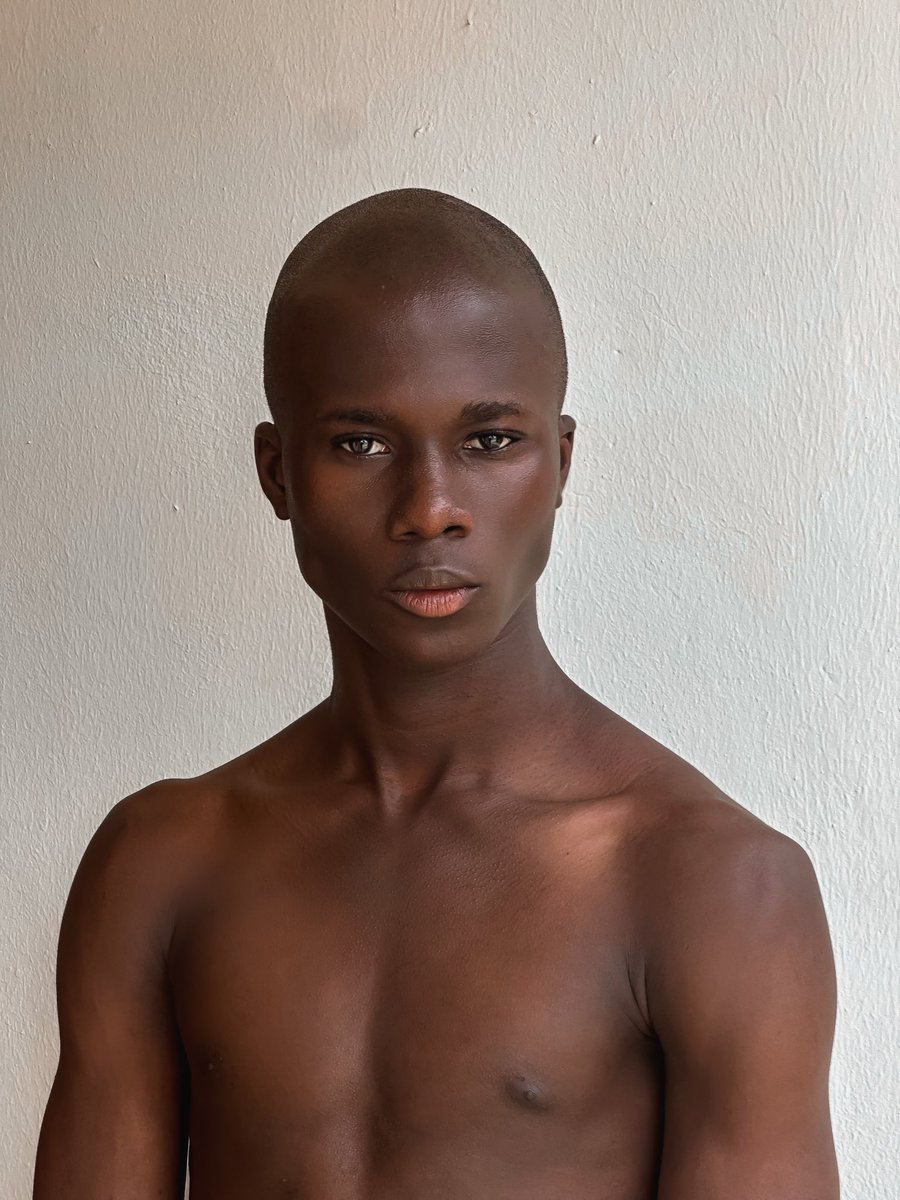 surdeeq49's tweet image. Everyone’s been talking about their turn and I’ve been cheering them on. I’m ready for my turn too, and I think you’re the only one who can make it happen God 🙏

Book me for Gigs 💫❤️ and anything Model related 🐈‍⬛🚶‍♂️