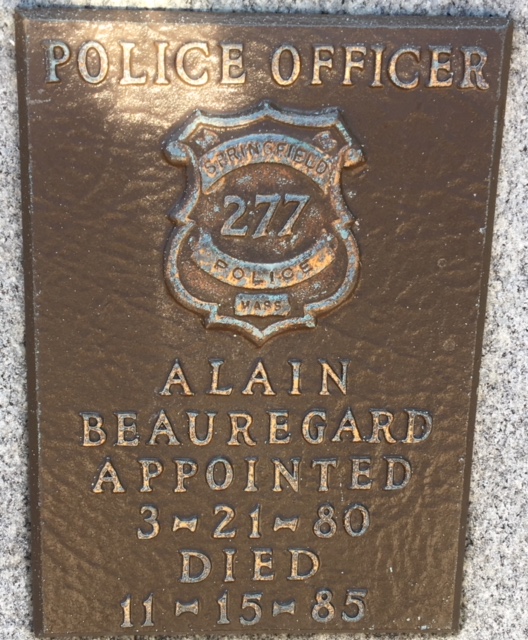 PIO_SPD's tweet image. SPD Remembers Officer Alain Beauregard

tinyurl.com/96r3phj9