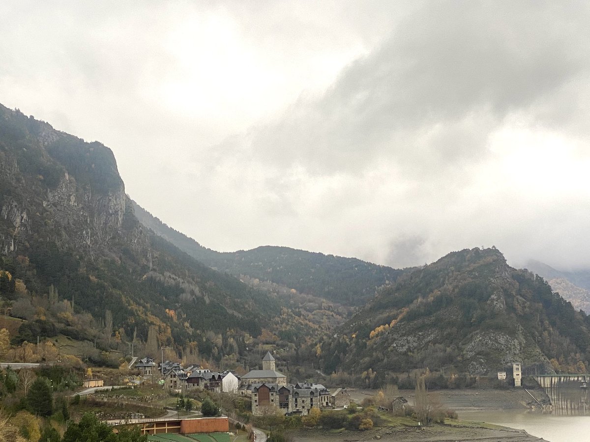 Lanuza, otoño y mucha lluvia. 🍂 🧚🏻