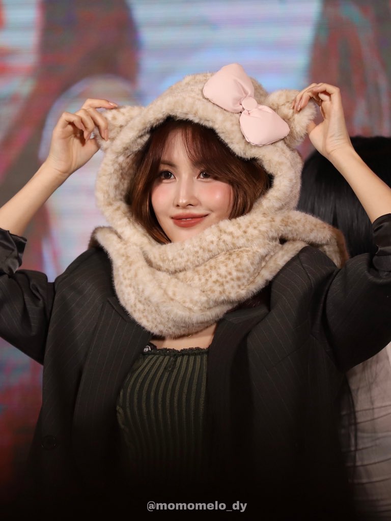 momomelo_dy's tweet image. 251115 팬싸

あーかーたーんまた居た👶🏻😭😭

#트와이스 #TWICE #トゥワイス
#모모 #MOMO