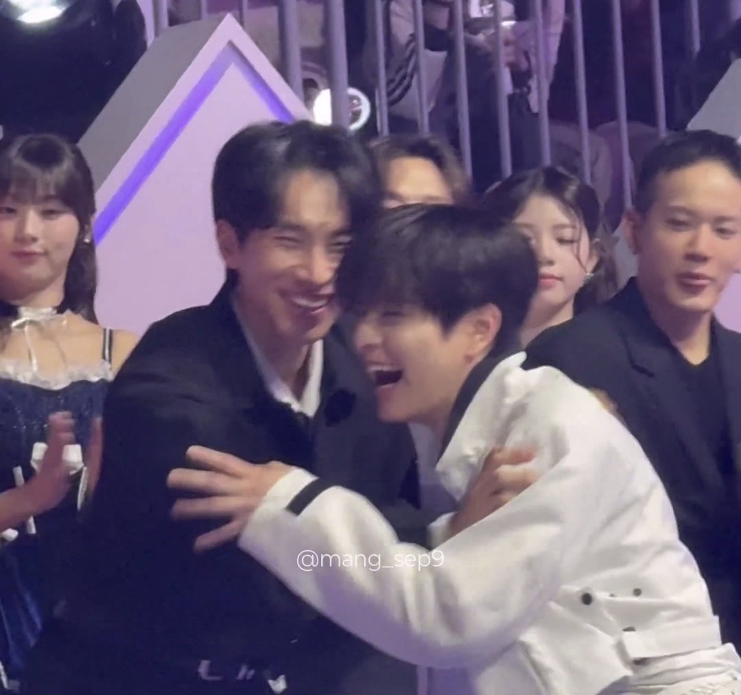 ksm_mysinger's tweet image. 🥹🥹🥹🥹🥹🥹🥹🥹