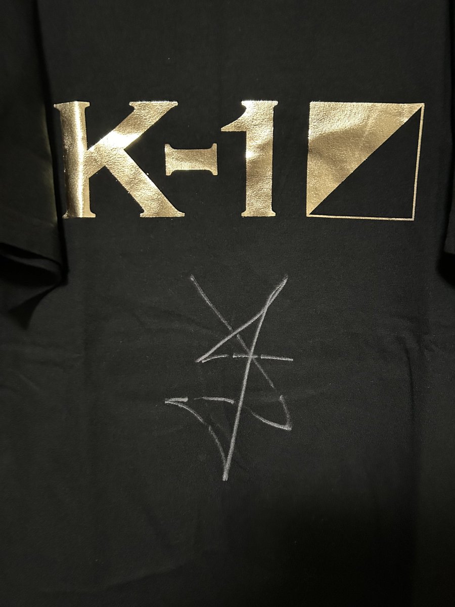 トーナメント優勝したジョナスサルシチャ選手からサインをいただきまし