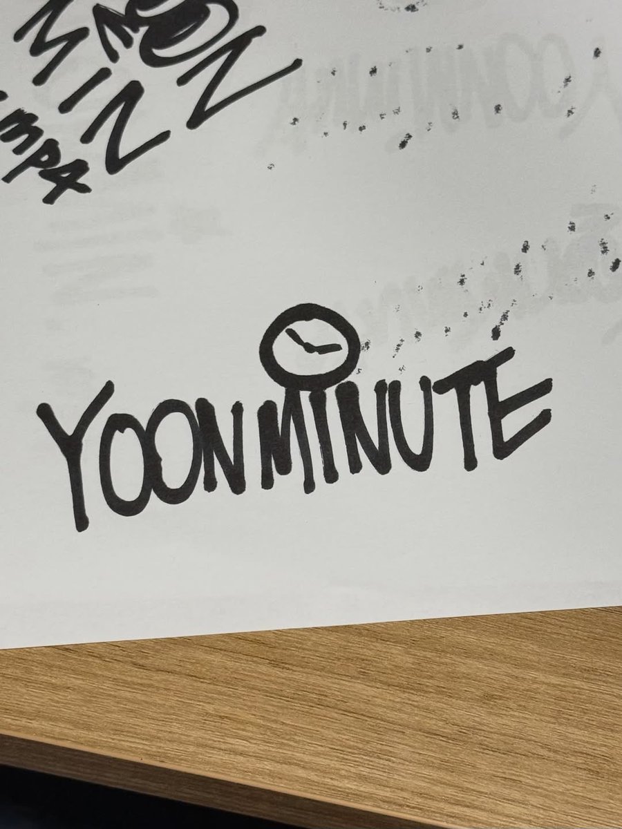 howurlytouse's tweet image. #HOWTOPOST
11/15/2025 | 🐣 yoonminetic INSTA POST UPDATE

🔗 instagram.com/p/DREpckDk3en/…

(1/2)

#YOONMIN #윤민 #howtouse #하우투유즈