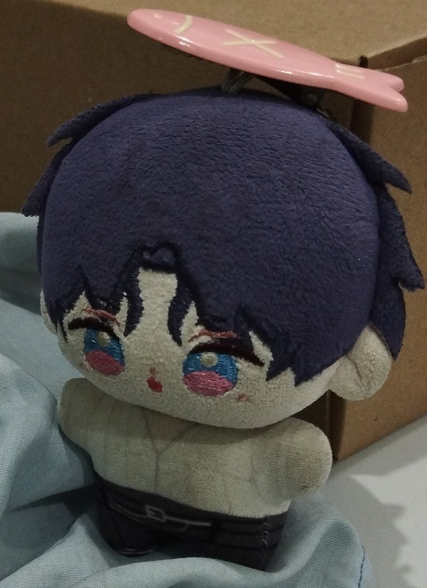 akari92100's tweet image. #cf21 #comifuro21
kalau ada yang liat doll rafayel ini di cf tolong kabarin ya,,, punyaku jatoh tadi 😭😭😭