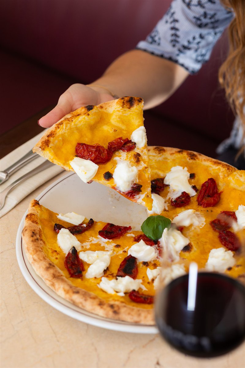 Ricca Pizzería (@riccapizzeria) on Twitter photo 