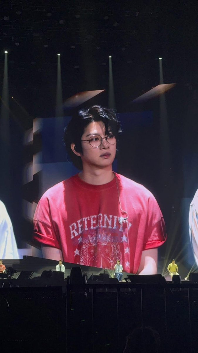 heechulxteukie's tweet image. HE'S MOREEEE HANDSOMEEEEE😭😭😭😭😭😭😭😭😭😭😭😭😭
threads.com/@heeheewahaha/…
#희철 #HEECHUL
#슈퍼주니어 #SUPERJUNIOR
#SS10inTAIPEI