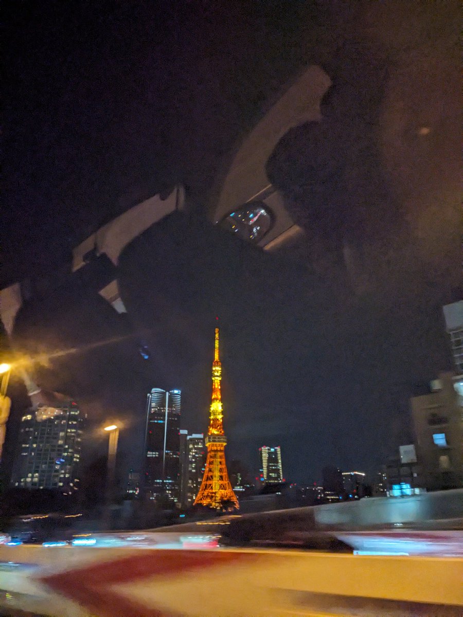ebcluv7777's tweet photo. 東京ー！ https://t.co/8cdPikiXW4