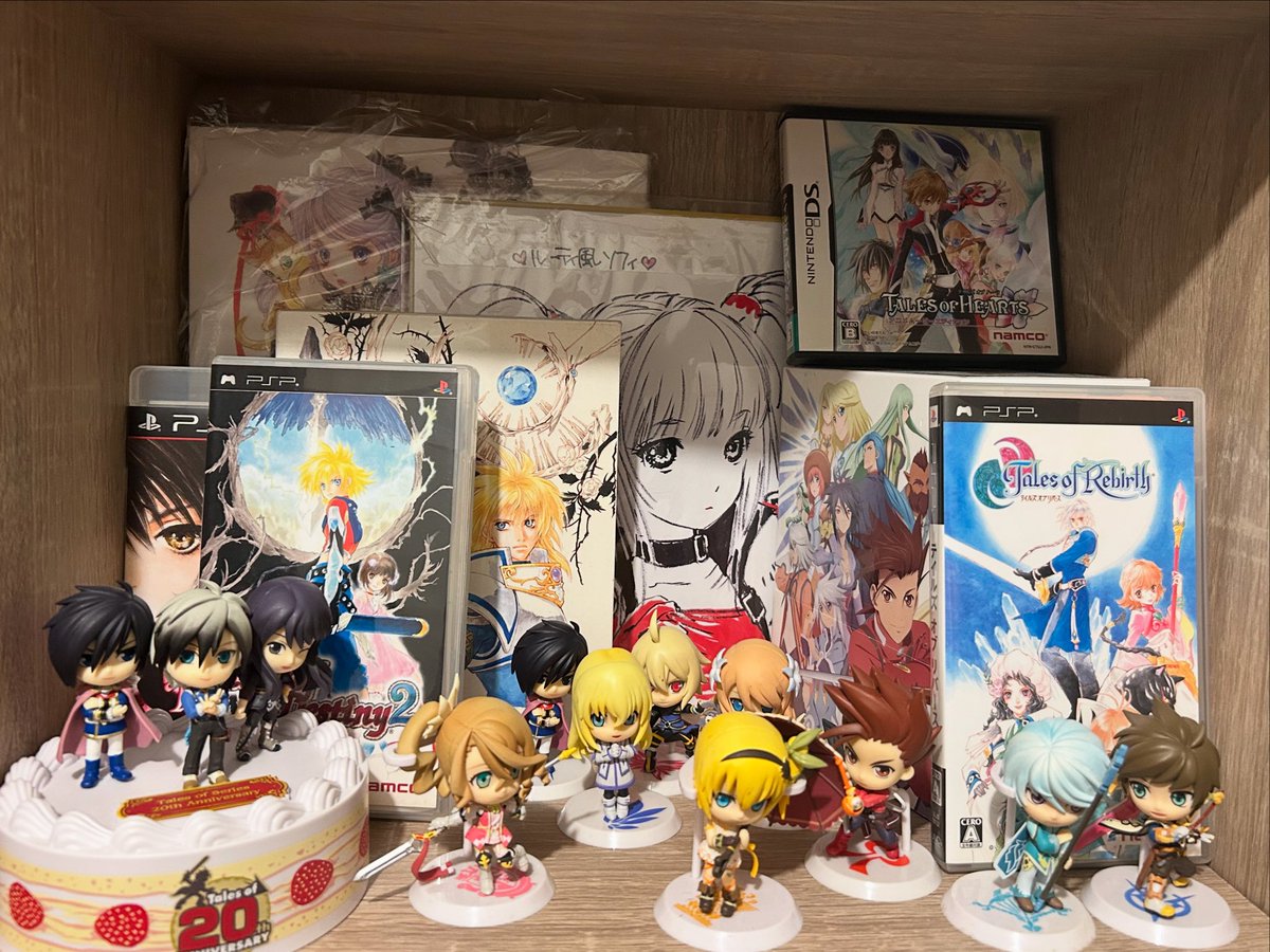 kokke_primary's tweet photo. テイルズオブシリーズ30周年記念！
エターニアから始まって、ベルセリアまで、いのまたむつみ先生の描いた素敵なキャラクターとともに楽しませてもらいました🎵
自分的に最高傑作はグレイセスfです😊
欲を言えばアニメ部分はufotableに作ってほしかったな〜
#テイルズ
#テイルズ30周年
#いのまたむつみ https://t.co/6yFNm2Fnkn