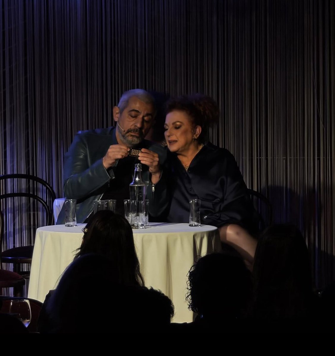 🎭 Okan Bayülgen’in yazıp,yönetip,oynadığı 
“Kanlı Kabare” 15-16-17 Aralık’ta Antalya’da! 
Biletler bubilet.com.tr ‘de!