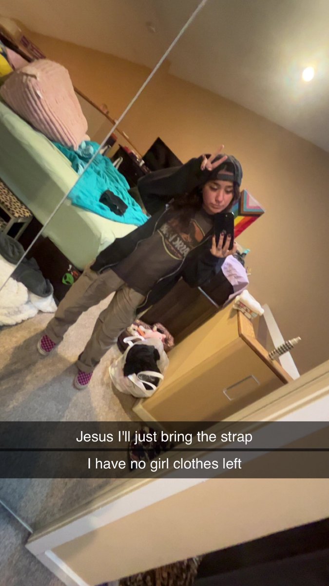 Lillian (@lillianlushx) on Twitter photo 