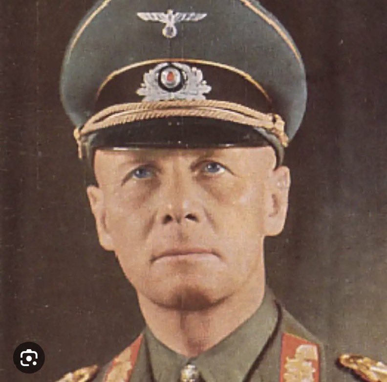 AlexKjer's tweet image. Alles Gute zum Geburtstag, Herr Feldmarschall ! 🫡

And happy birthday to me too.