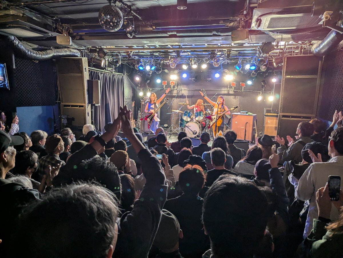 少年ナイフ「Space Adventure 2025」東京公演・秋葉原クラブグッドマン、盛り上がって無事終了！
お越しいただいた皆さん、ありがとうございました！