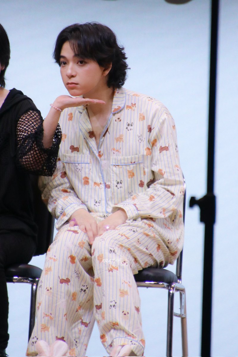 followu_kt's tweet image. อุ๋งอุ๋งงง 🦭

:: 15112025 ::

MAXKYBAS OUR HOME

#MaxkyBas1stFM
#บาสเด็กอ้วนที่แท้จริง @basjtr