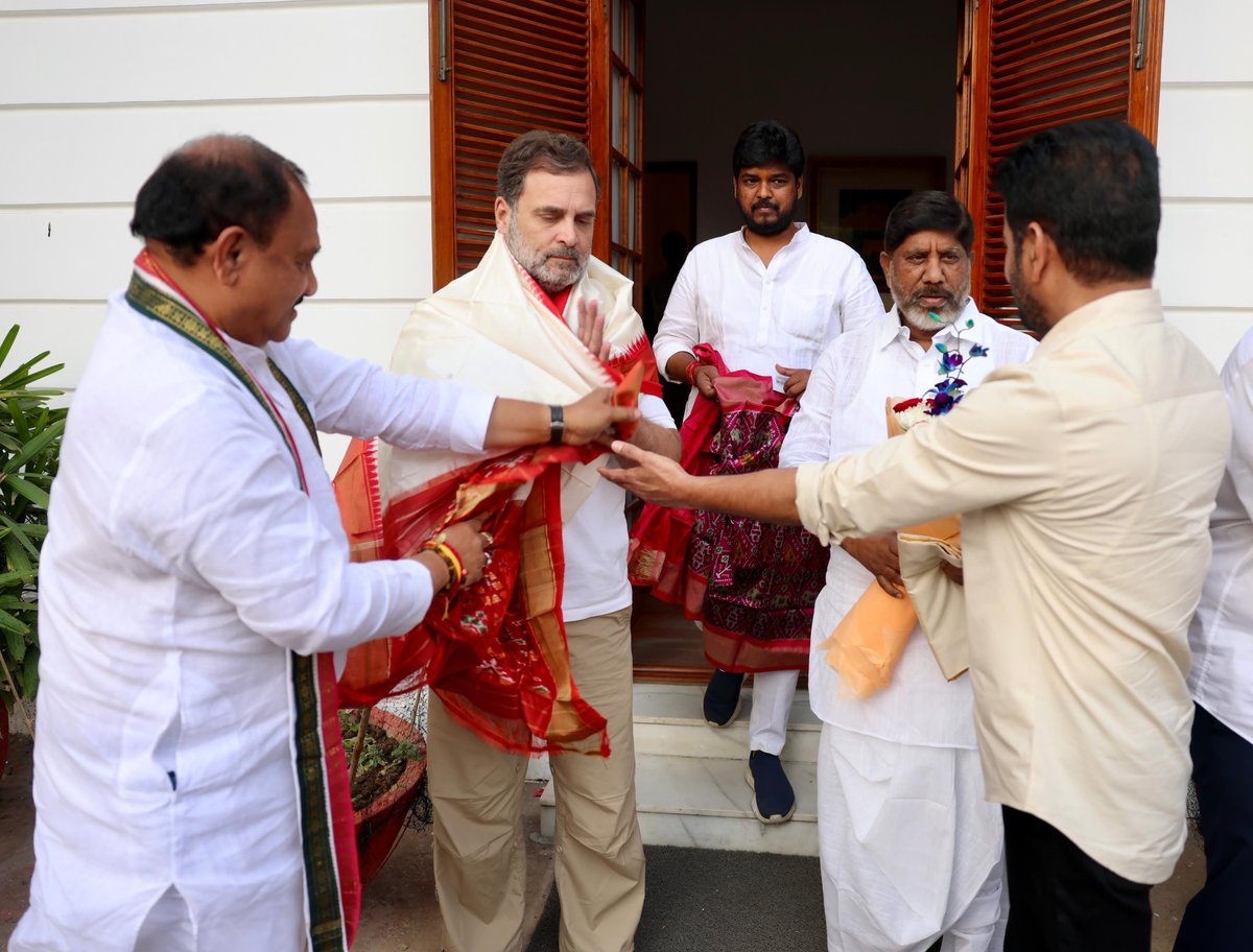 reddyashokap's tweet image. The Telangana Congress leadership team, along with the newly elected MLA from Jubilee Hills, Shri Naveen Yadav V, called on the Leader of the Opposition, Shri Rahul Gandhi , at 10 Janpath in New Delhi today