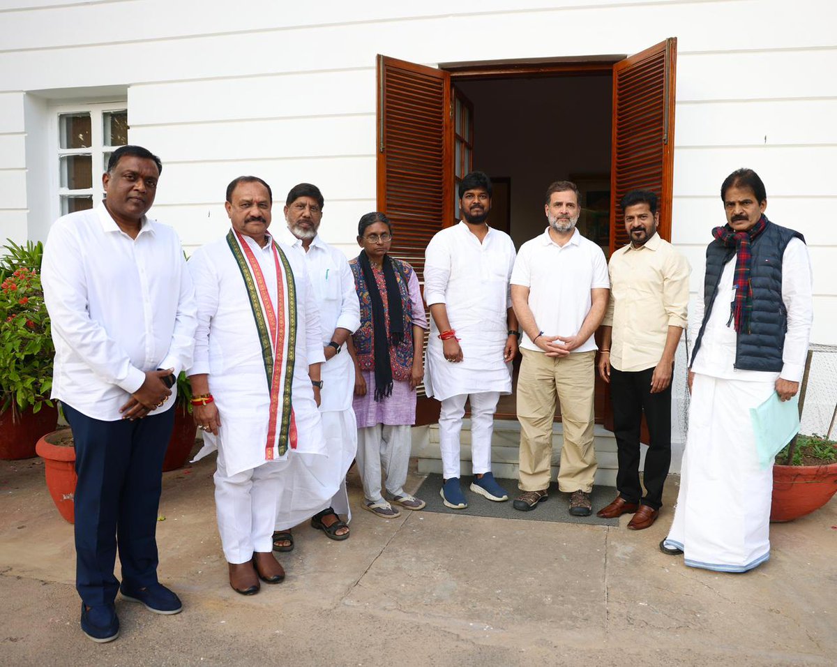 reddyashokap's tweet image. The Telangana Congress leadership team, along with the newly elected MLA from Jubilee Hills, Shri Naveen Yadav V, called on the Leader of the Opposition, Shri Rahul Gandhi , at 10 Janpath in New Delhi today