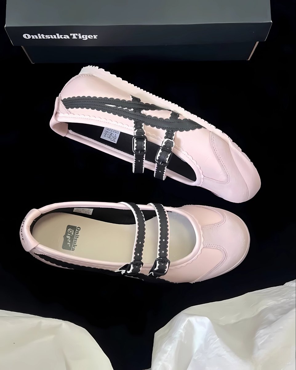 cheirlotte's tweet image. If comfort and style had a baby, it would be these onitsuka tiger ballet shoes ⋆𐙚 ̊.🩷