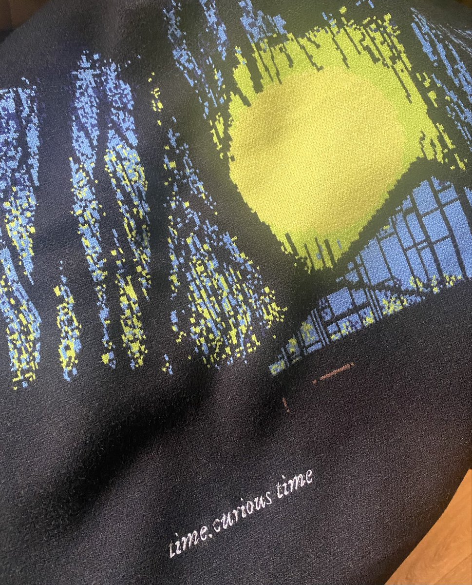 lifeonasofa's tweet image. My Folklore Cabin Sweater is here already 😮 she’s stunning! She feels weighty, soft and the embroidery is perfect! Defo shouldn’t have sized up twice though 🙈 #holitay #swiftmas #folklore #Swifties