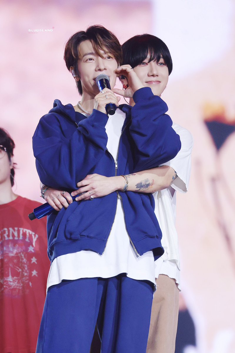 Island9Blue's tweet image. 251115
 &amp;lt;SUPER SHOW 10&amp;gt; in TAIBEI DAY2

🥺🥺🥺🥺귀여워

#예성  
#김종운
#김강훈
#YESUNG 
#동해
#슈퍼주니어
#이동해
#DONGHAE 
#SUPERJUNIOR