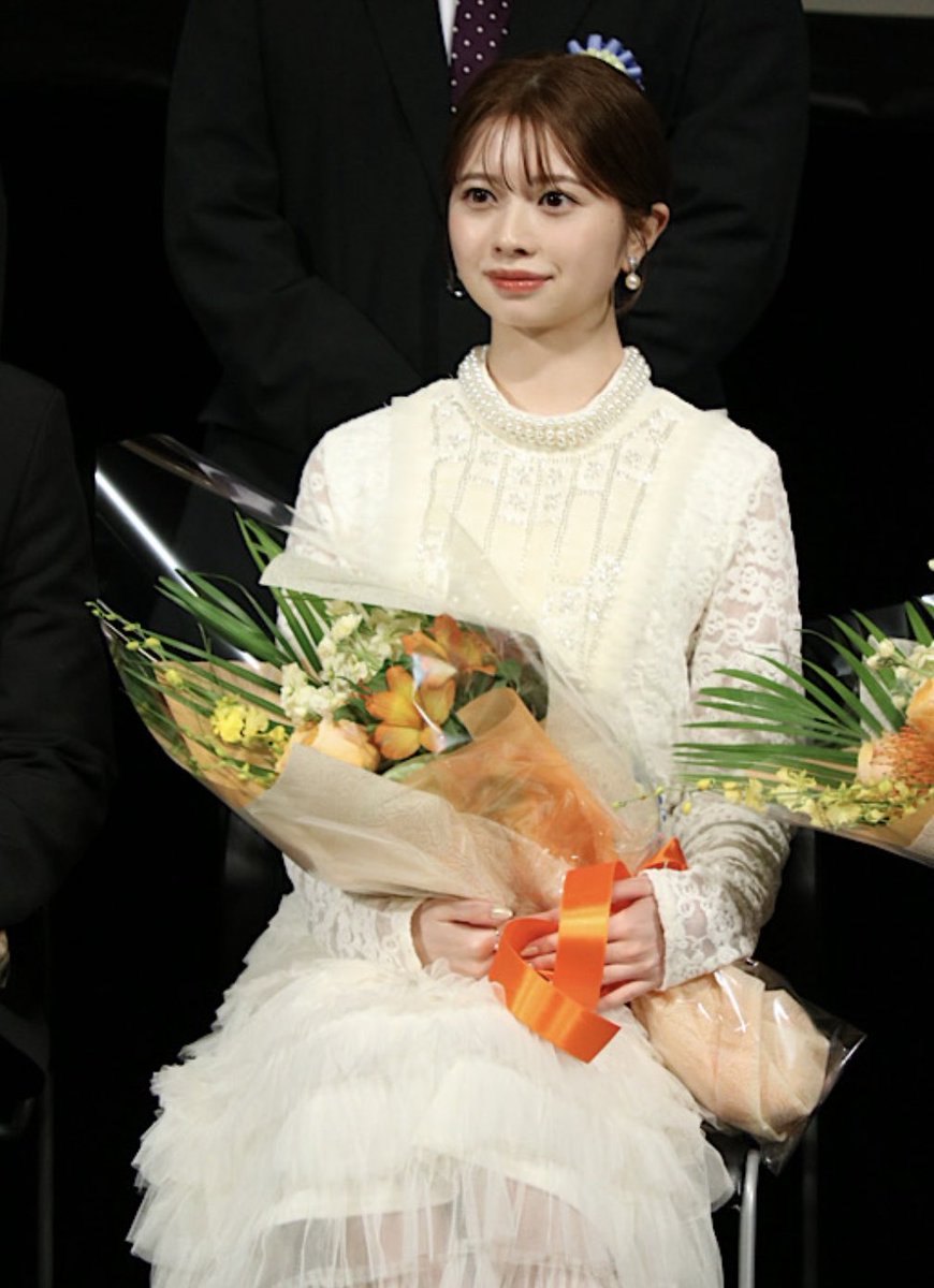 専用 ひより様 桜田ひより、自身初のカレンダー発売！“幼なじみとの記憶”をテーマに