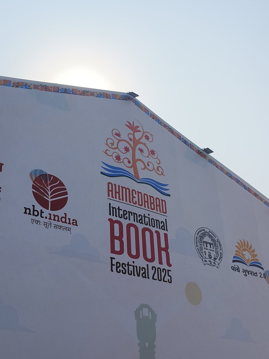 phpandya28's tweet image. What a day ! 

That&apos;s Ahmedabad for you people