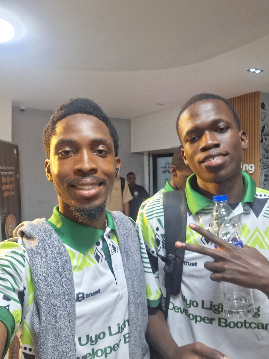 wutche0's tweet image. Represented @bitdevph at the Uyo @FreeRoutingAf Lightning Dev Bootcamp an intense 5 days of deep dives into LN and ₿.
Covered:
• Bitcoin tx anatomy
• Lightning Network
• Polar for LN dev
• Running Bitcoin Core
Great experience excited to put it all into practice ⚡
#lighting