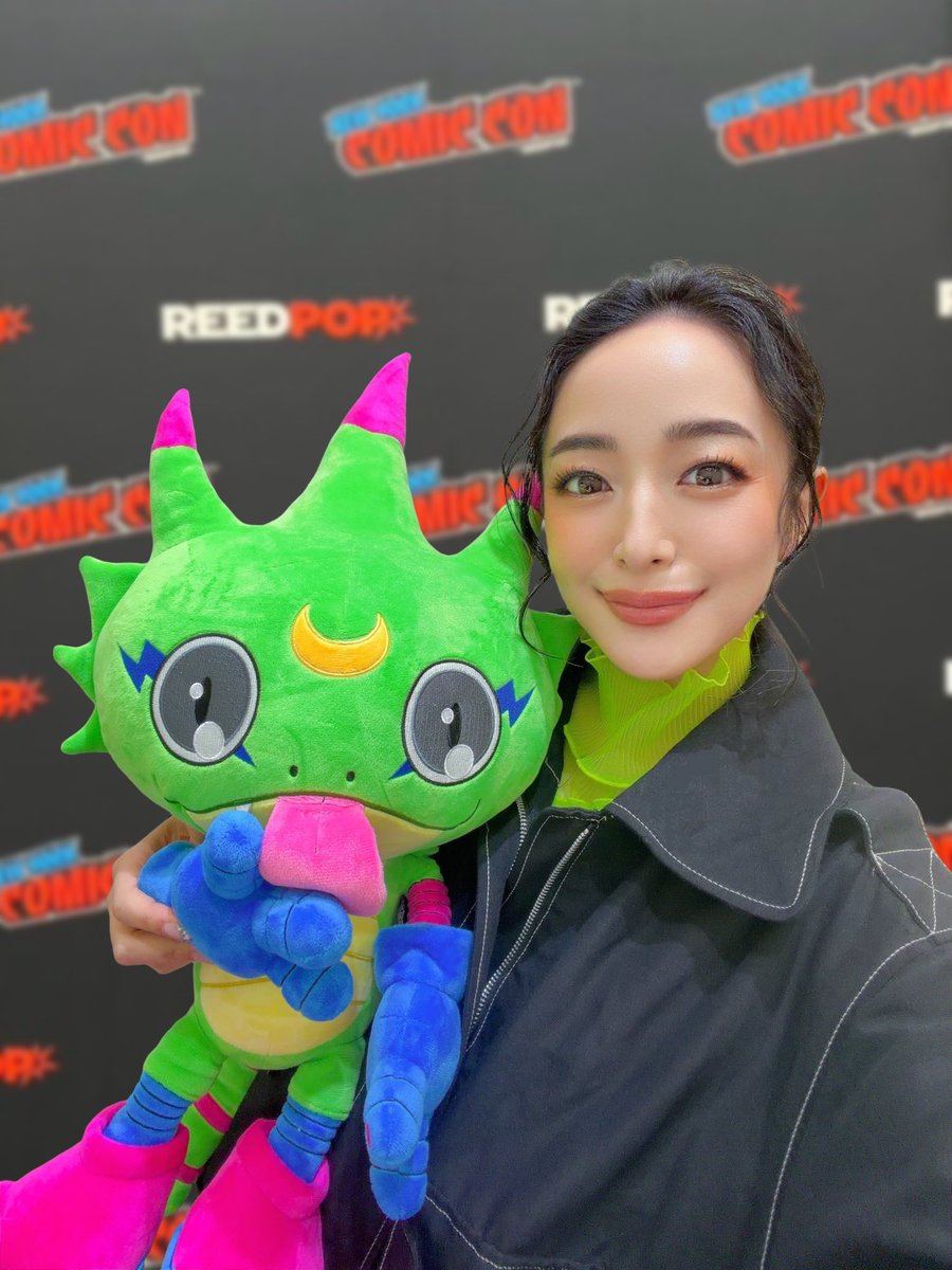 han_meg_han's tweet image. 一緒に撮りたくて100億光年ぶりに自撮りした。

ゲッコーモン！！！！

早くぬい化して欲しいってナ👅⚡️