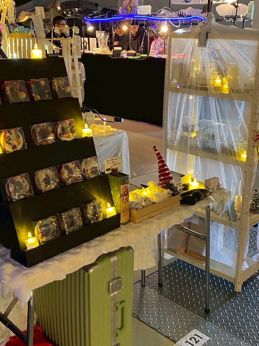 polu_handmade's tweet photo. #デザフェス62
初出展で緊張しておりましたが、沢山可愛いというお言葉をいただき嬉しかったです！
初日の反省を踏まえ、明日は少しレイアウトを変更して出展いたします。
どうぞ、宜しくお願いいたします〜！ https://t.co/RlhQTVCyPk