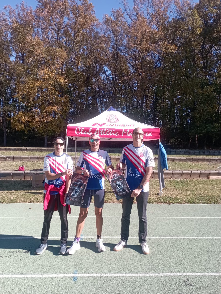 Per seguir les evolucions del quartet anomenat LOMOS PLATEADOS en les 24 hores en pista, a Olot, clicar el seguent enllaç:
sandbox.wiclax-results.com