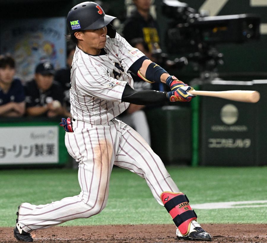 侍ジャパン】 野村勇選手に念願の国際試合初安打 チェンジアップに反応
