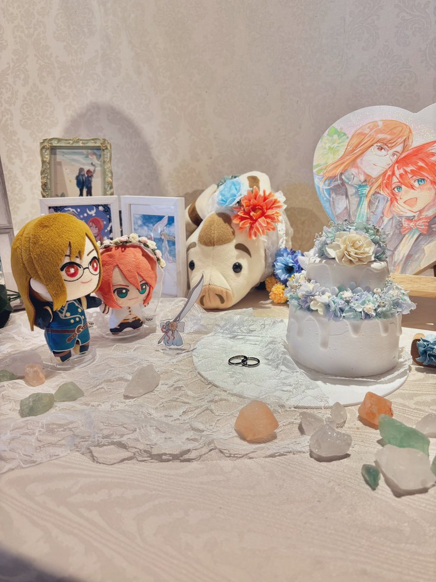 ukaukao's tweet photo. 撮らせていただいたお写真の一部✨会場全部素敵だった〜！ぬいちゃんの撮影スペースも本当にかわいくて…ケーキ入刀できるのアツすぎます🎂🗡️💙❤️   👏😭
#JL披露宴オフ会2025 https://t.co/gmBYmgSFyn