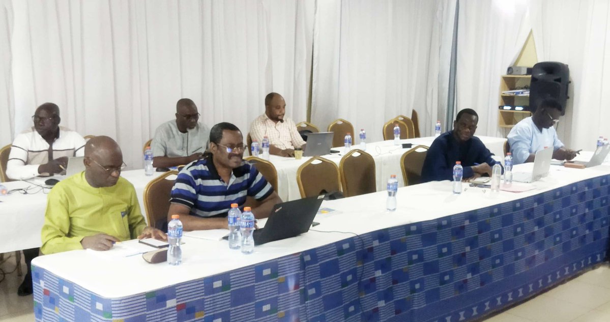 OSS_Comms's tweet image. Held by the @OSS_Comms, @IUCN, #ABM and #GWPWA, the #IREEMONO workshop and training set the stage for a robust #TDASAP process, with stakeholders from @republicoftogo and #Benin adopting a clear roadmap for the sustainable management of the #mono #river #basin.