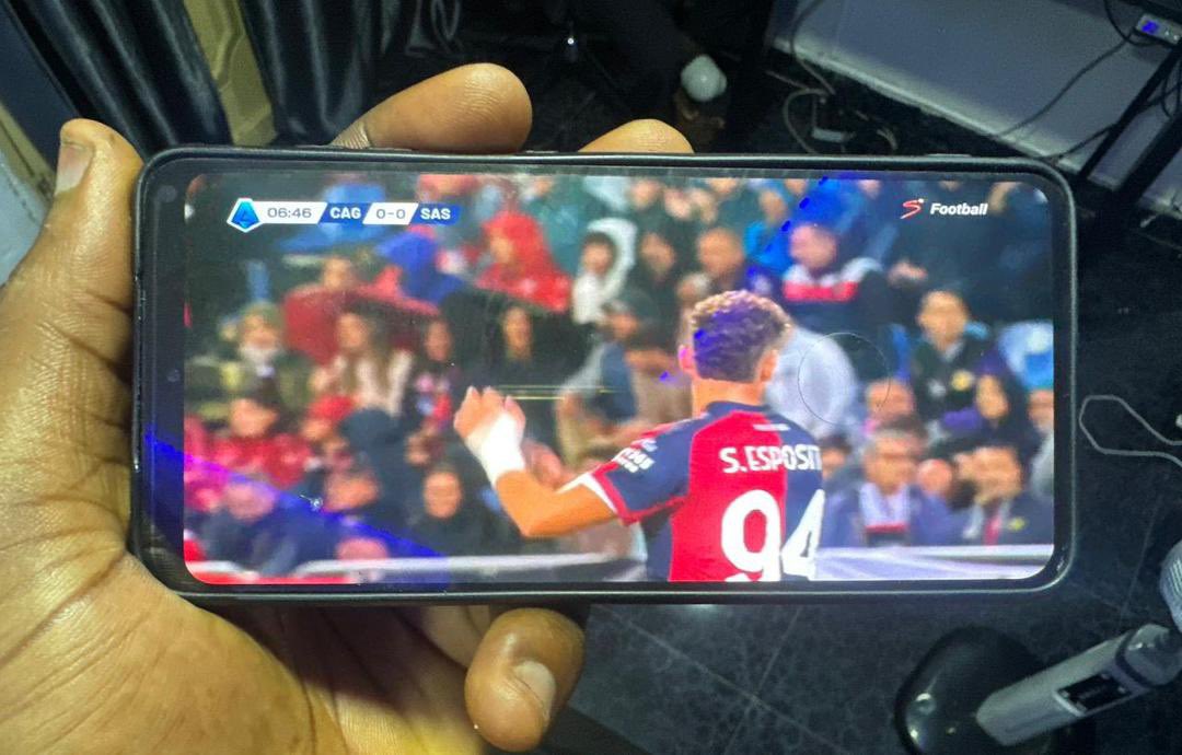 Looking for a free, ad-free app to stream live football?
Youchine has you covered! ⚽🔥
Download the Youchine app today link in the thread 🧵