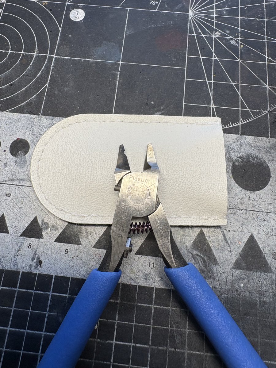 タミヤニッパーしか使ってなくて、たまにはメンテしてやろーかって思っ