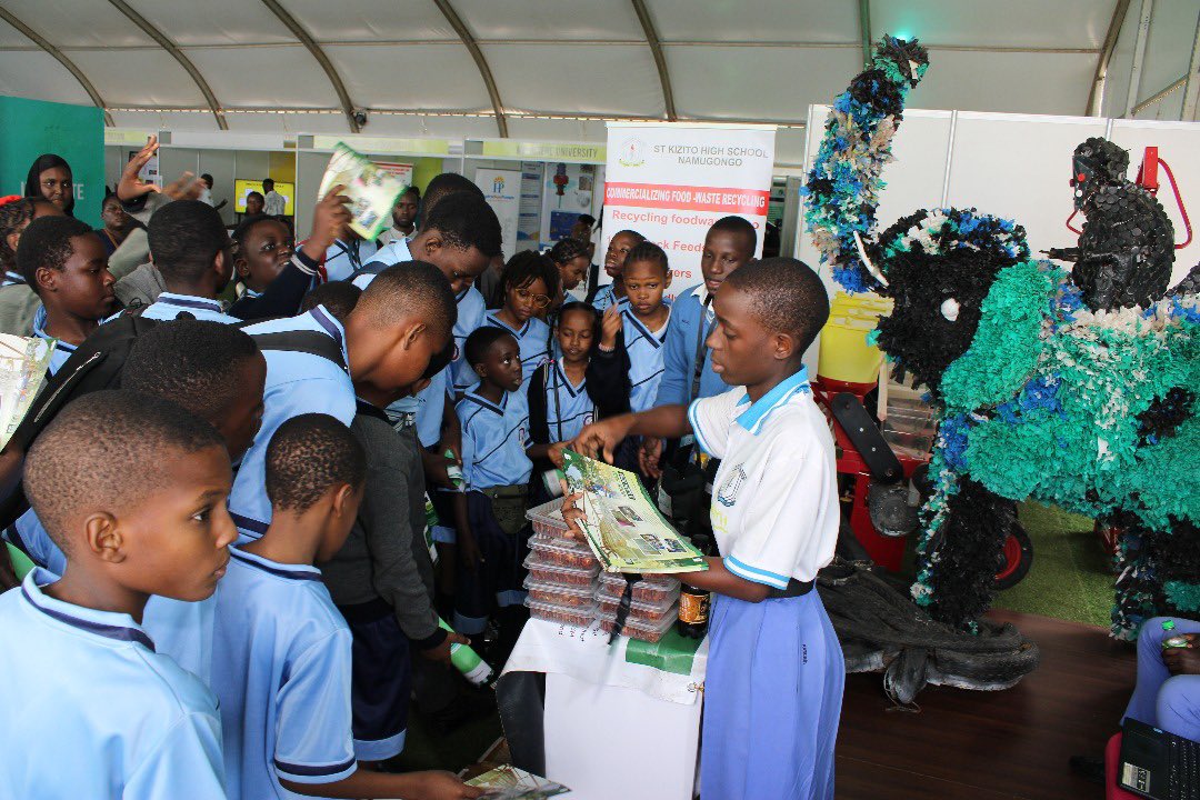 Sanyusanyu0's tweet image. It takes a circle of care to raise tomorrow’s leaders.

At @QINES_kyanja , parents, teachers, and learners walk the journey together shaping confident, compassionate achievers. 🌟

To register; forms.gle/azQmkdx3Hzk3oL…

#QINESKyanja