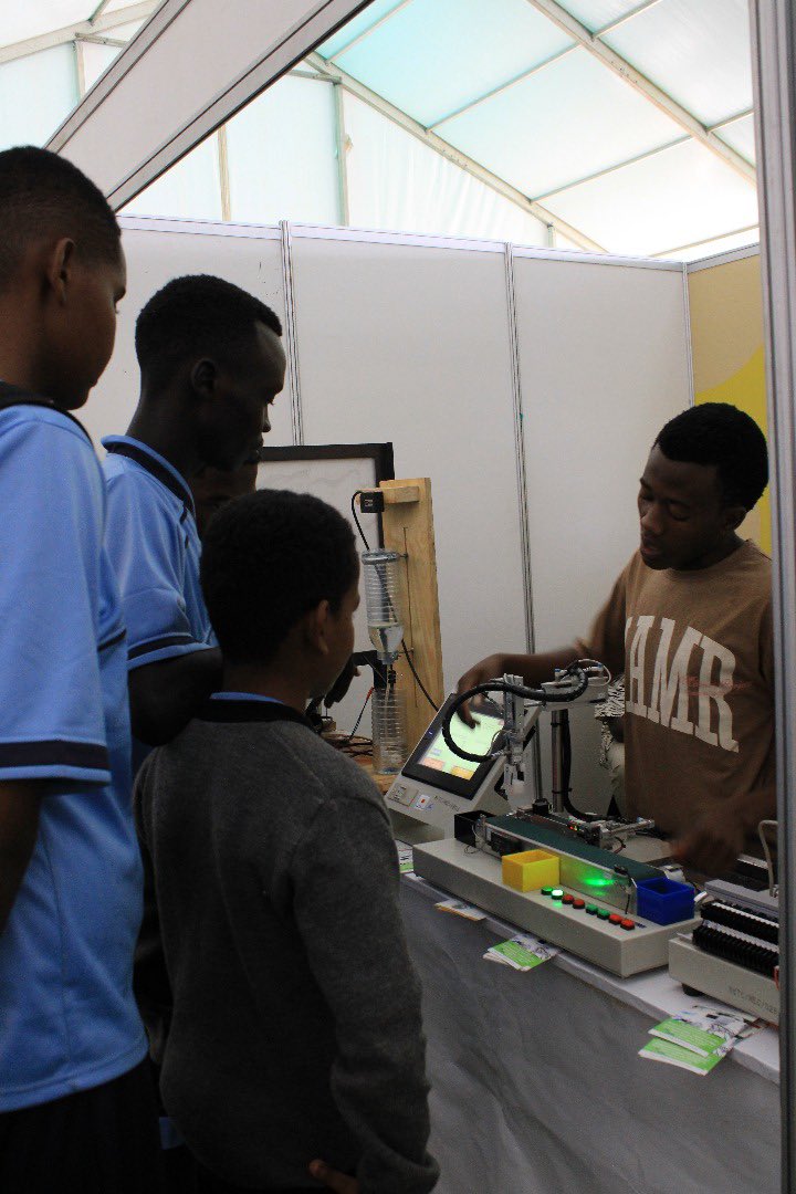 Sanyusanyu0's tweet image. It takes a circle of care to raise tomorrow’s leaders.

At @QINES_kyanja , parents, teachers, and learners walk the journey together shaping confident, compassionate achievers. 🌟

To register; forms.gle/azQmkdx3Hzk3oL…

#QINESKyanja