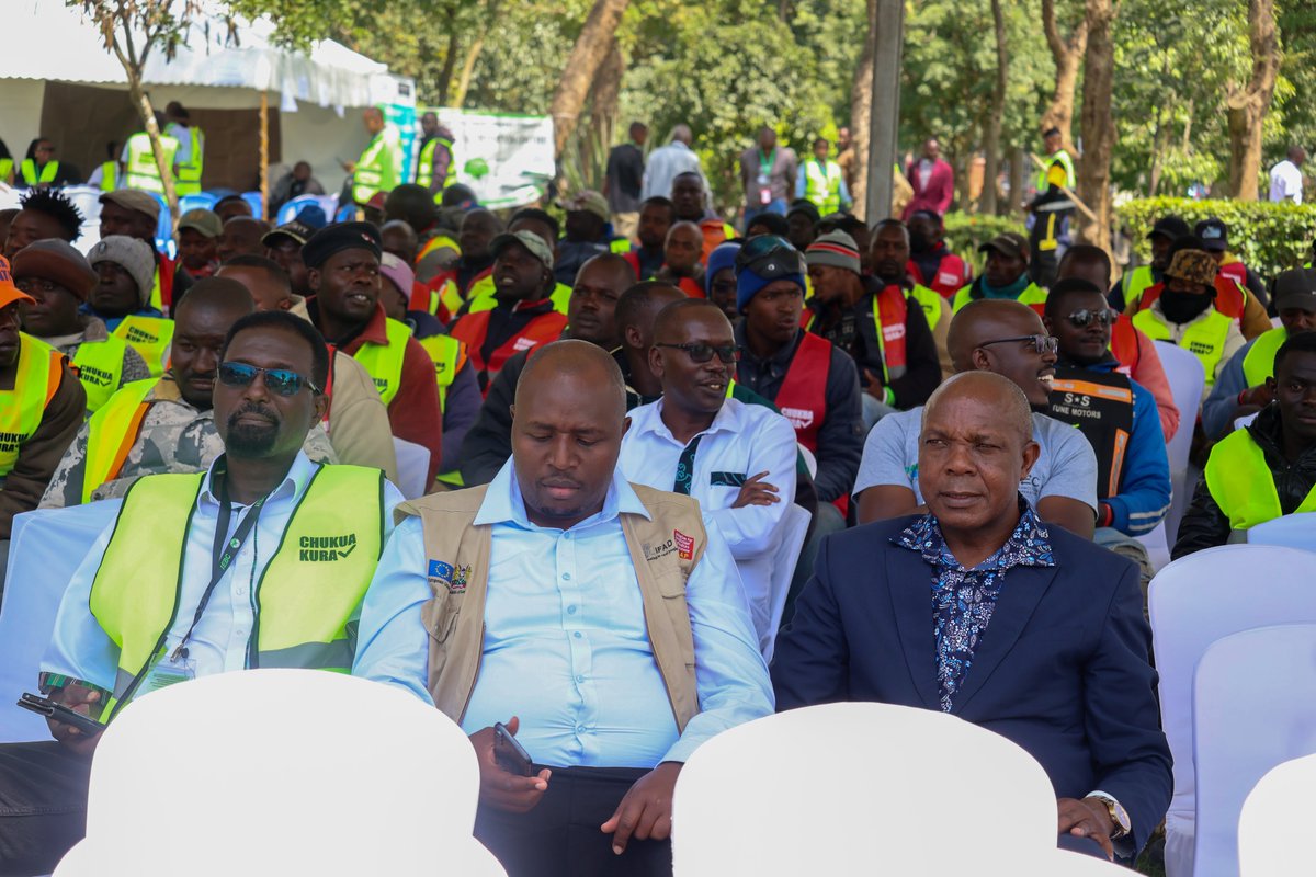 Midrifthurinet's tweet image. Calvin Muga’s engagement with youth during the voter registration exercise offered a striking reminder that accountability begins with personal responsibility and honest reflection. 

His question: “Unalia one term na unaimba two term, lakini hauna kura? Na huambi wenzako…