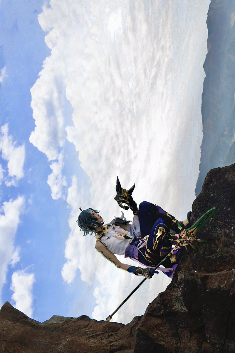 ERIE3gold's tweet image. ✼••┈┈┈┈cosplay

✦原神GenshinImpact
✦魈 Xiao

📷@zweit01 
※ロケ地許可済み