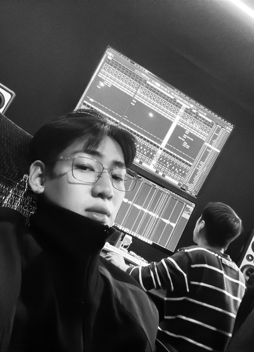 D-7 #BamBam_Concert_HOMETOWN