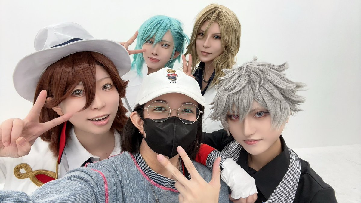 本日の！！！
お誘いいただき、初期のカルナイの皆さんを撮影させていただきました〜📸
ありがとうございました🥰

🍀<a href="/umi_mygirl_0713/">兎海(うみ)🍀</a> 
🍖<a href="/8shina_cos_bake/">八科</a> 
💻<a href="/Melty_sugar_oO/">えるちゃ</a> 
🧊<a href="/Ry0913/">涼🫧23TDC</a>