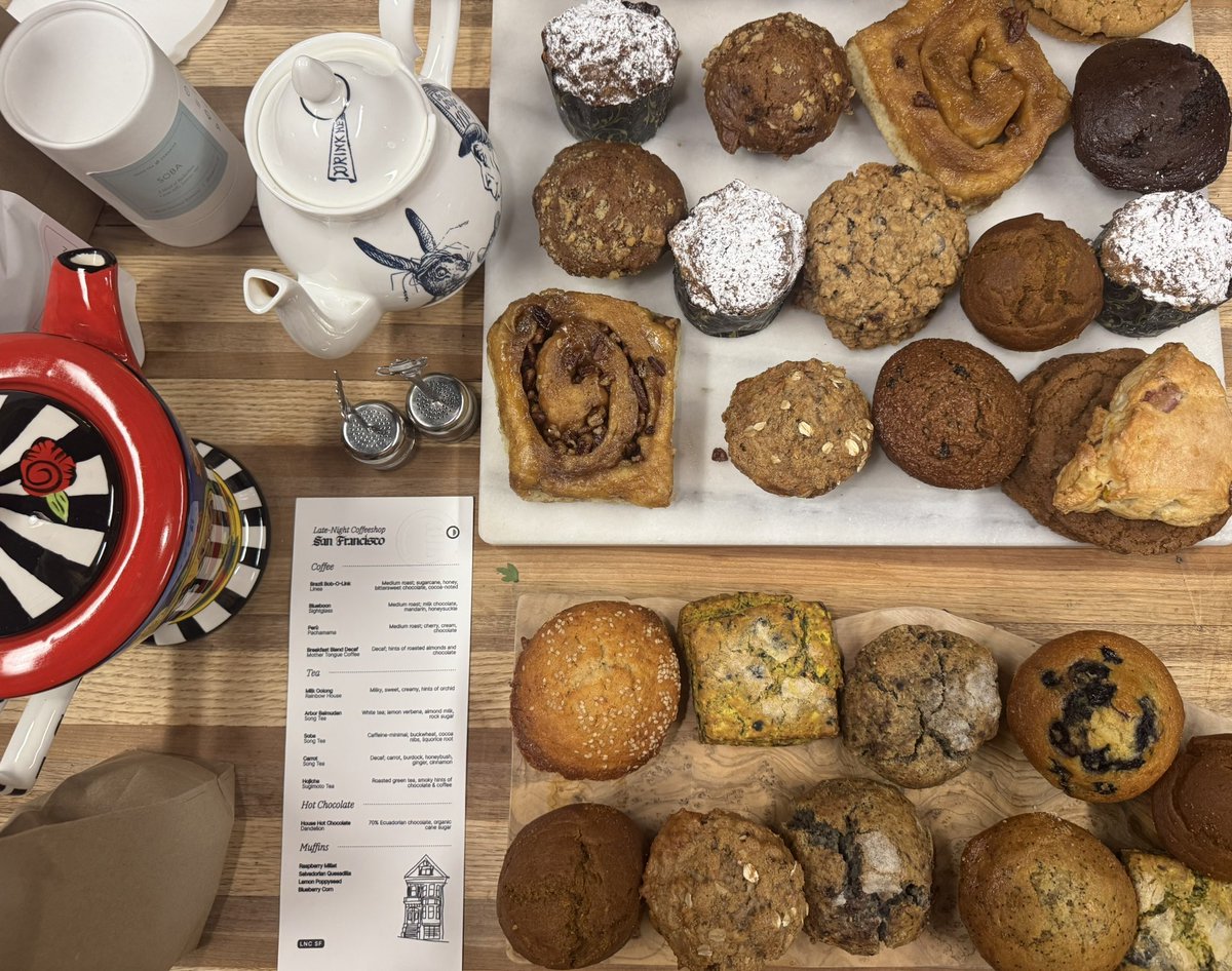 FedericoNoemie's tweet image. On Fridays we turn our home into a late night coffeeshop.