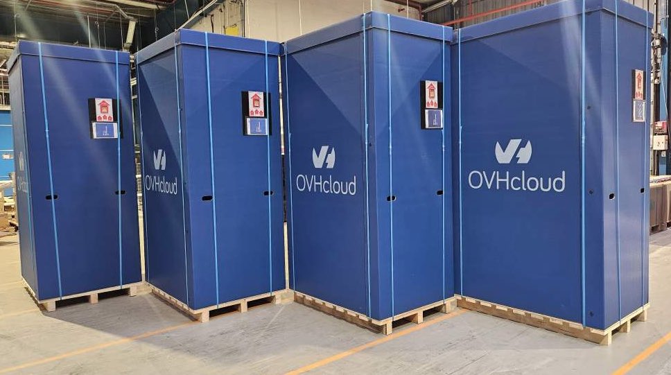 Public Cloud SNC / +40 products
OPCP / Edge SNC

Actuellement en audit par ANSSI, chaque mois, on ajoute dans l'espace Public Cloud SNC, les produits respectant la certification SNC &amp; LPM (OIV). IAM, KMS, Obs, Secret, Firewall, VPN, VPC, VM, Bare Metal, Object Storage, Block