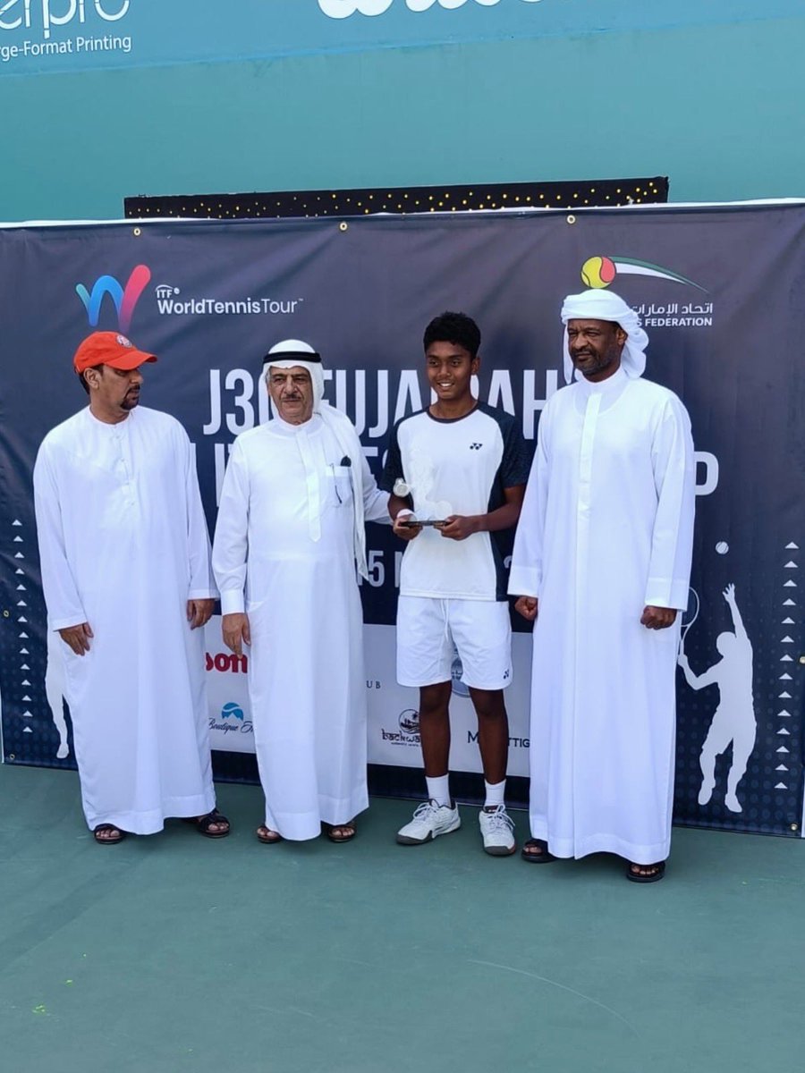 Billericay Lawn Tennis Club tweet media