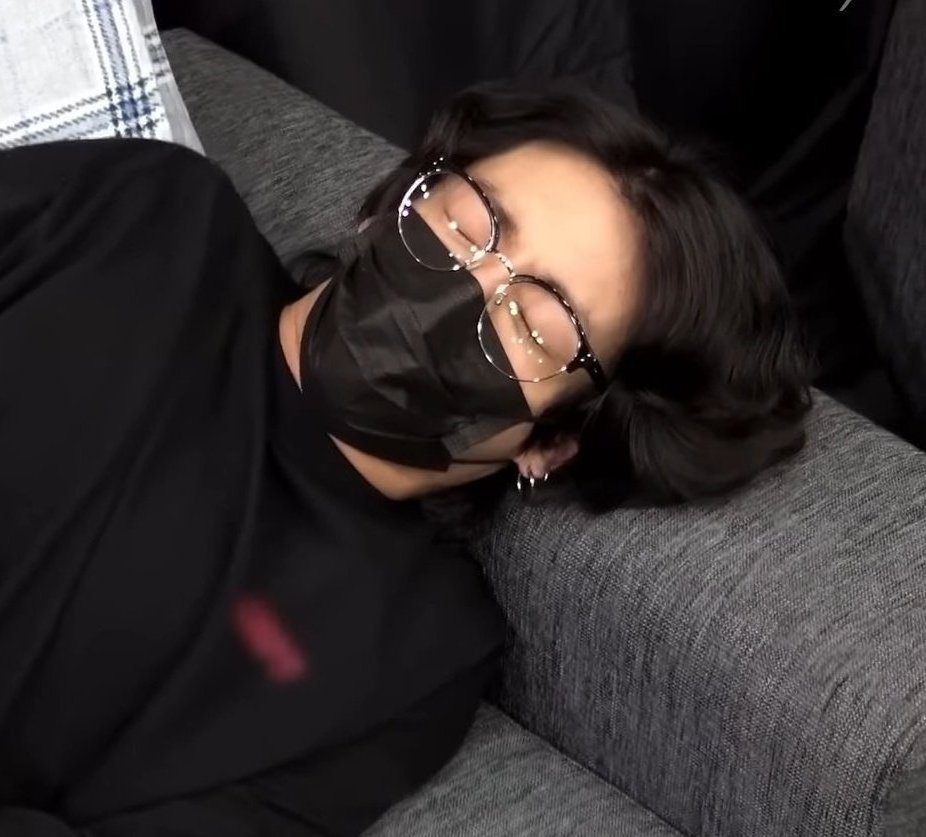 Rhonda⁷⁼¹ HOPE ON THE STAGE 🔍⍤⃝🔎💜 ⟭⟬ ⟬⟭ 아포방포 💜 (@zubbycat) on Twitter photo 