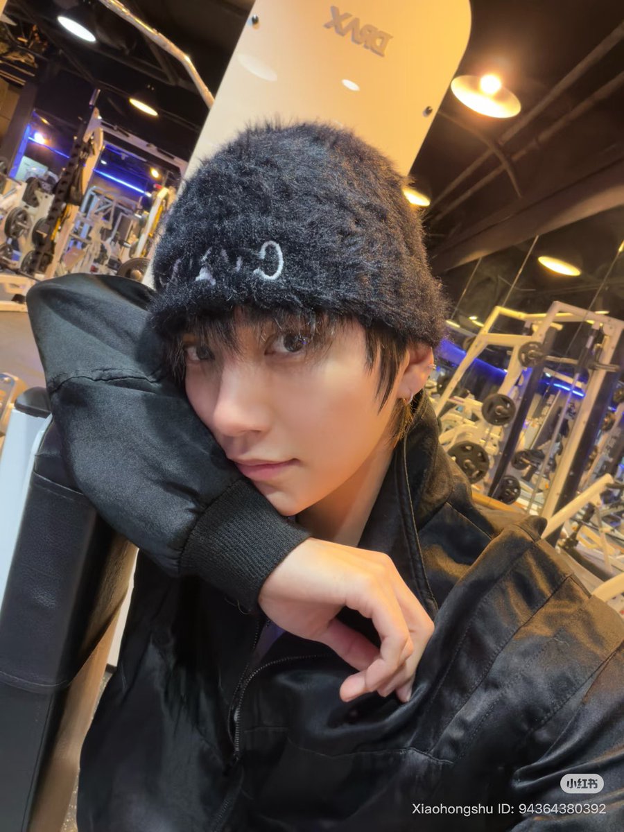 hjszones's tweet image. joshua selca game this year is so strong