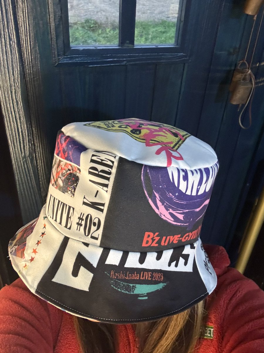bbhmau's tweet photo. B'zのガチャでよく出るファイバータオル、帽子に。明日はこれでバンデリンドーム行きます。
#bzlivegym2025fyop  #バンデリンドーム　#FYOP https://t.co/S1HQVZqXBx