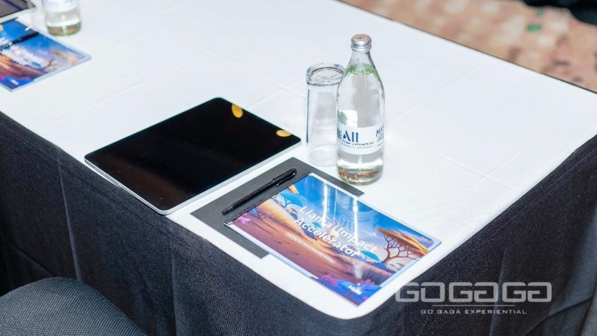 gogaga_ke's tweet image. Customized booklets and tablets, designed to bring your brand to life. 

At  Go Gaga Experiential, we tailor every detail to reflect your brand  identity, from the layout to the finish, ensuring your guests experience  your story in style. 📖💻

#GogagaExperiential  #EventDesign