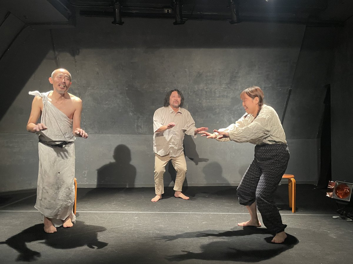 初めて観た劇団さん。
我々は何を見せられているのだろう🤔
#サザカン
#虎を放つ
<a href="/SAZAKANofficial/">劇団SOUTHERN COMFORT</a>